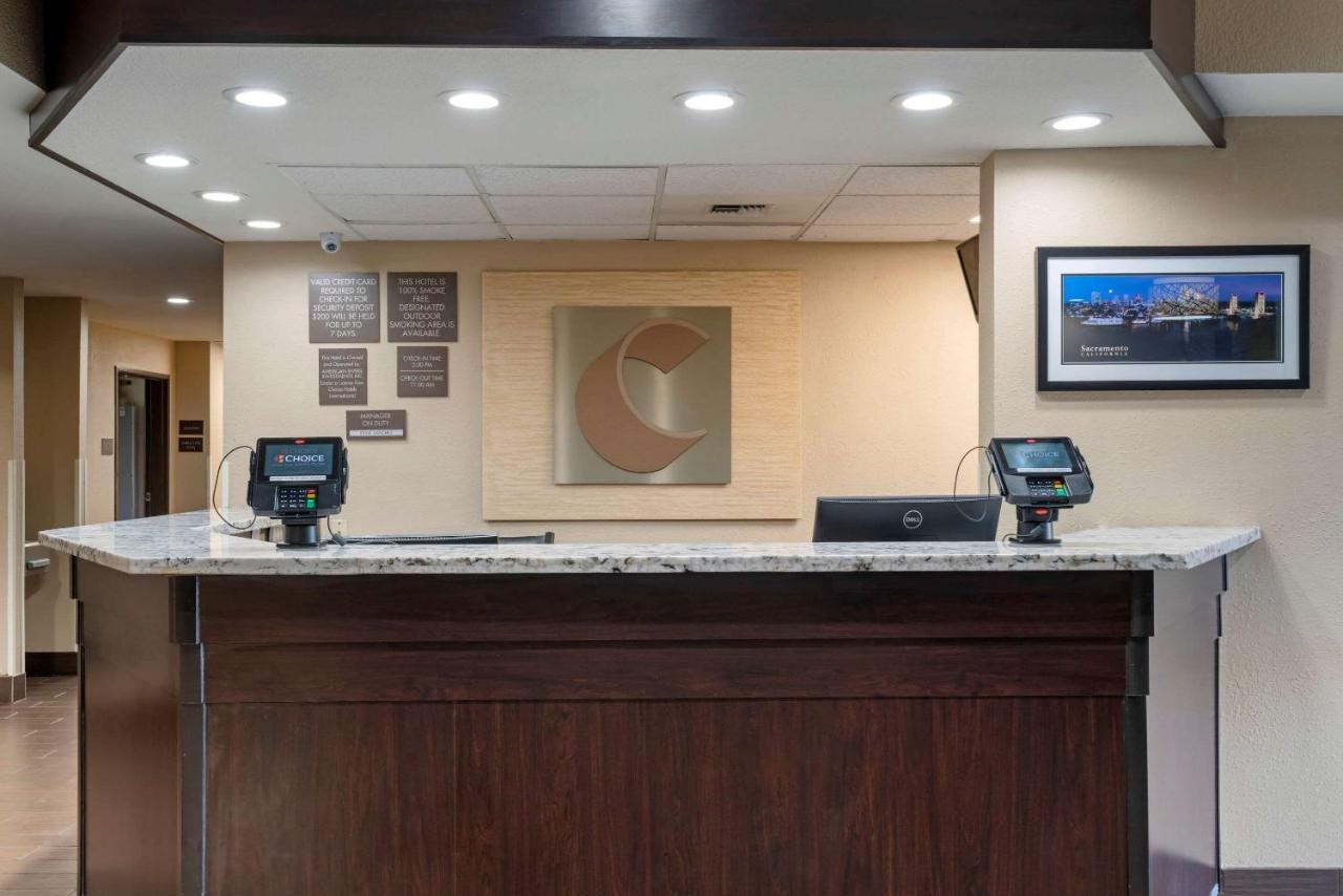 Comfort Suites Downtown 새크라멘토 외부 사진